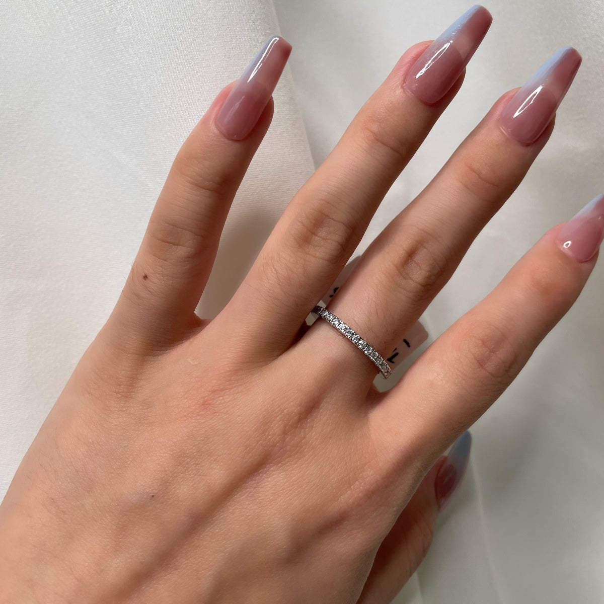 [Oramore Jewelry]Delicate Sparkling Round Cut Daily Ring