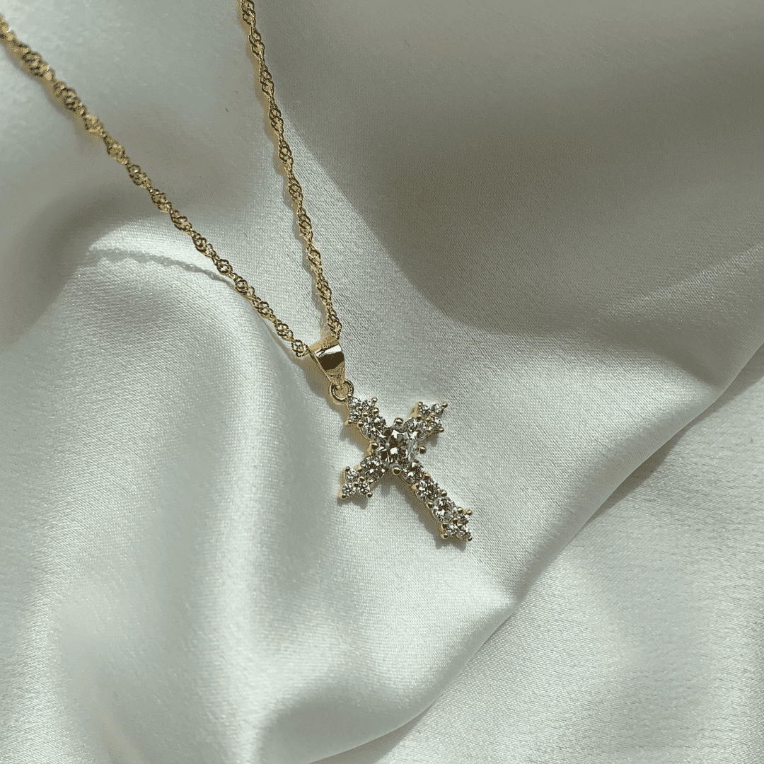 [Oramore Jewelry]Delicate Cross Shape Necklace