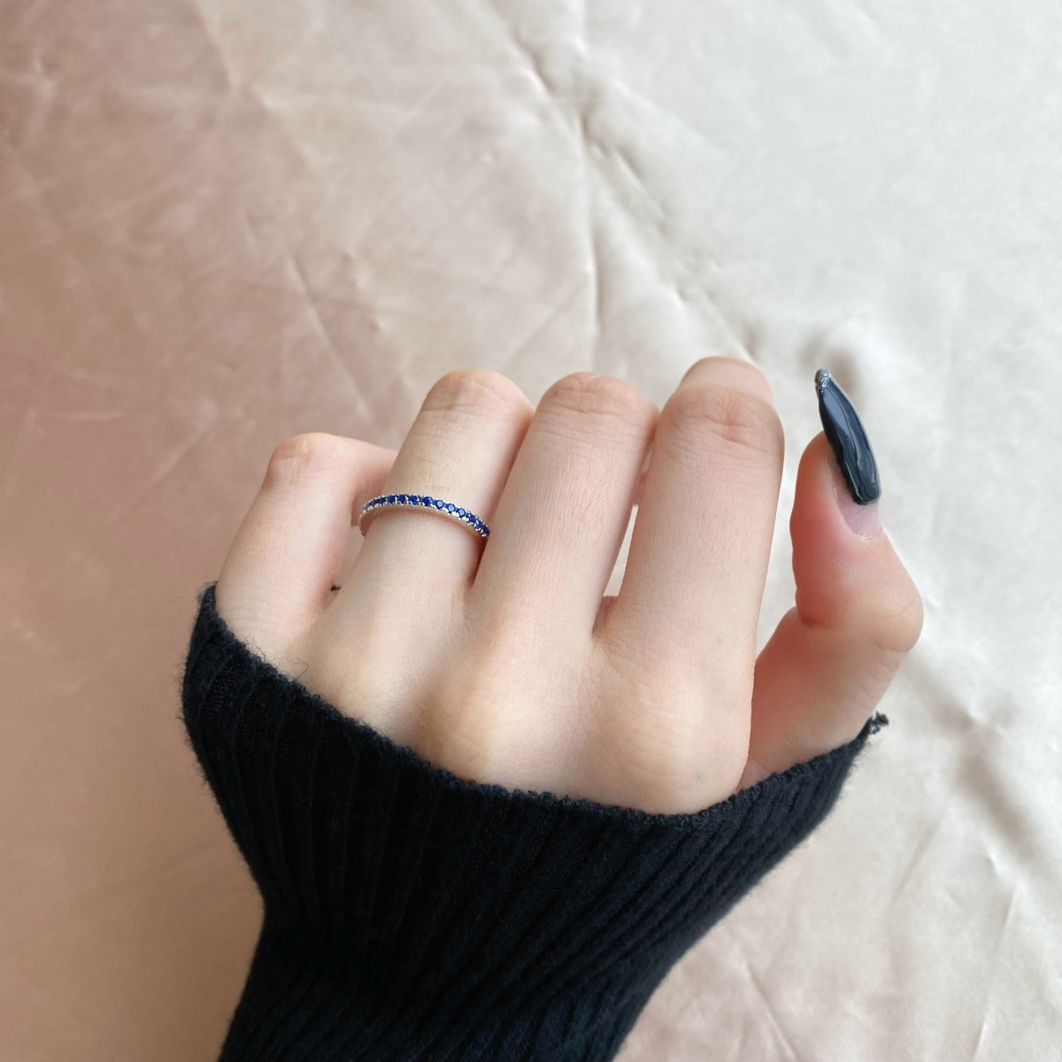 [Oramore Jewelry]Delicate Sparkling Round Cut Daily Ring