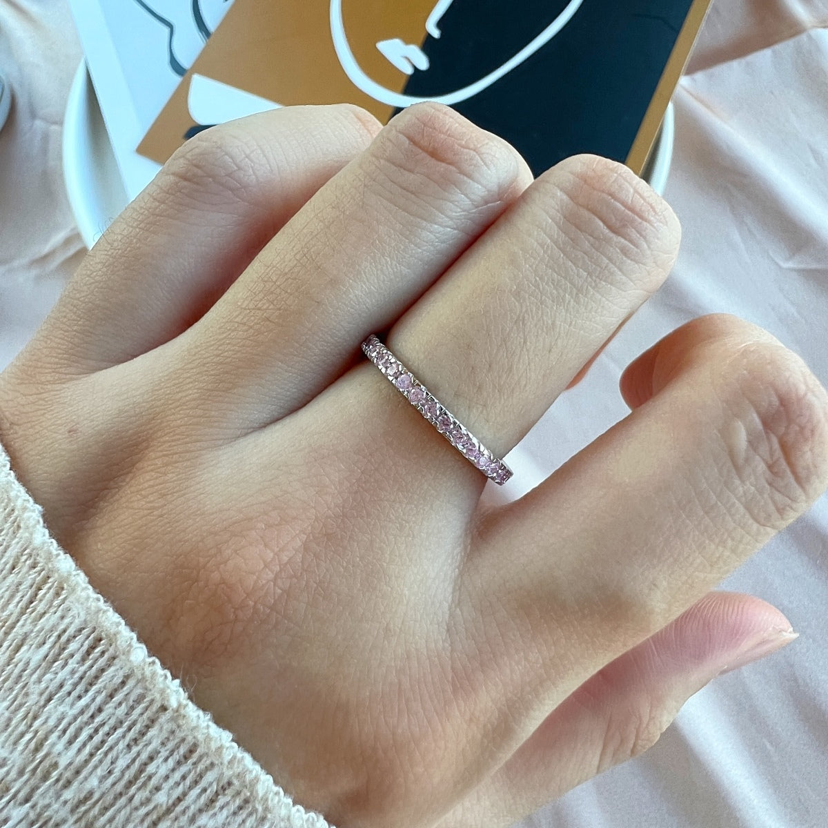 [Oramore Jewelry]Delicate Sparkling Round Cut Daily Ring