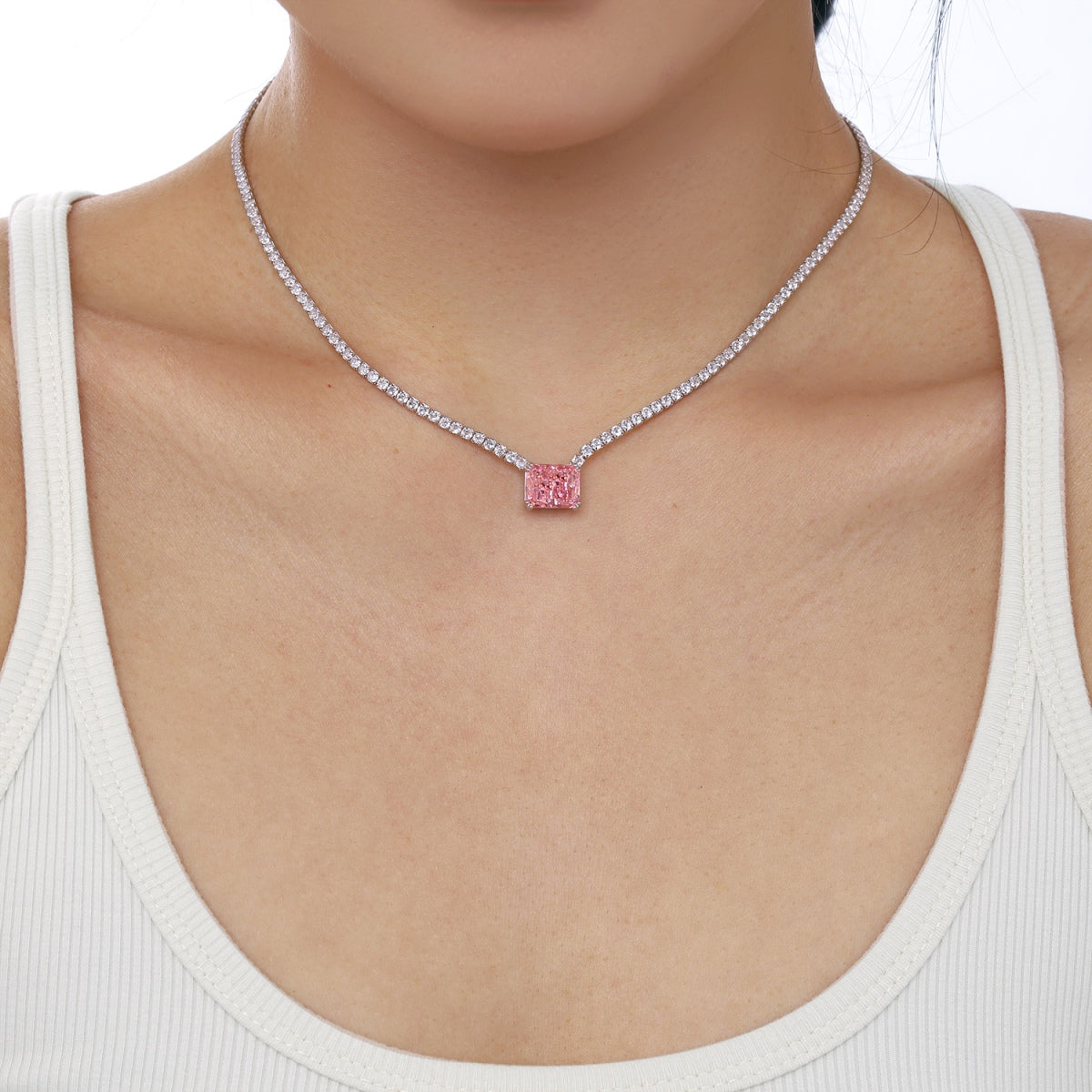 [Oramore Jewelry]4.0 Carat Elegant Radiant Cut Necklace