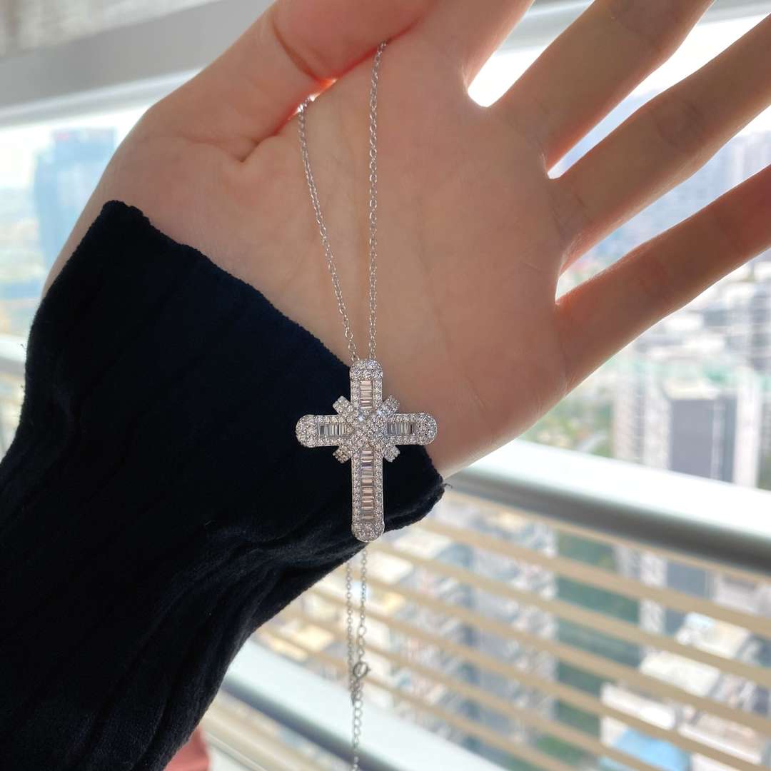 [Oramore Jewelry]Gypsophila With Dimonds Necklace