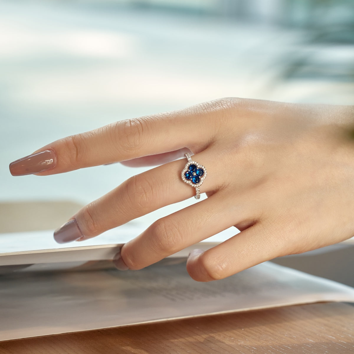 [Oramore Jewelry]Four Leaf Clover Flower Design Ring