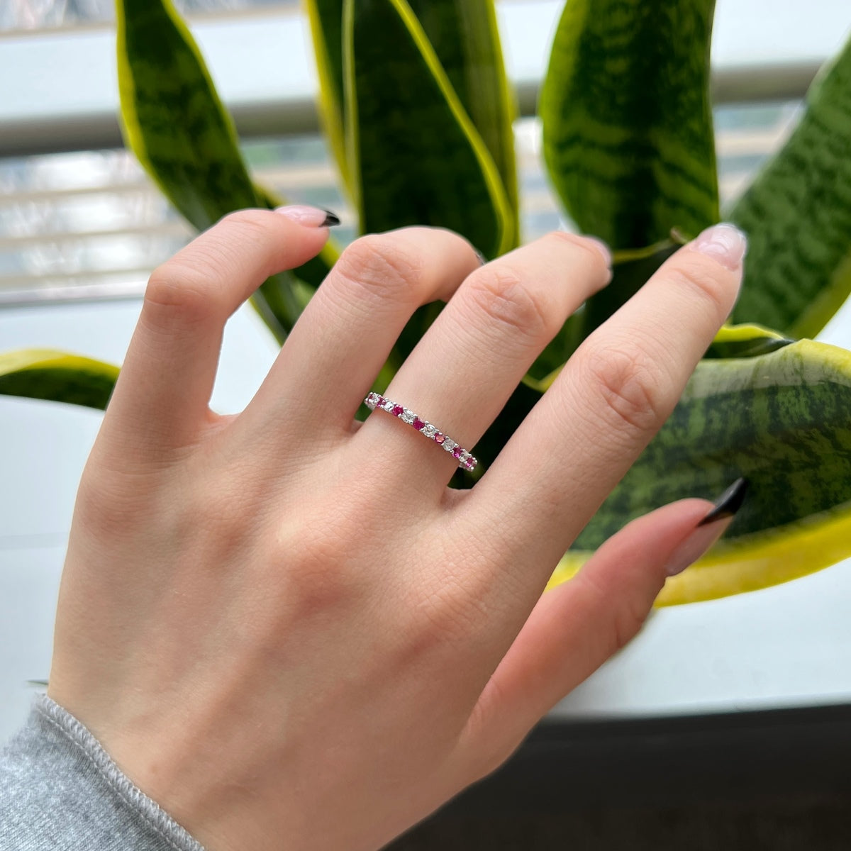 [Oramore  Jewelry]Exquisite Colorful Round Cut Tennis Ring