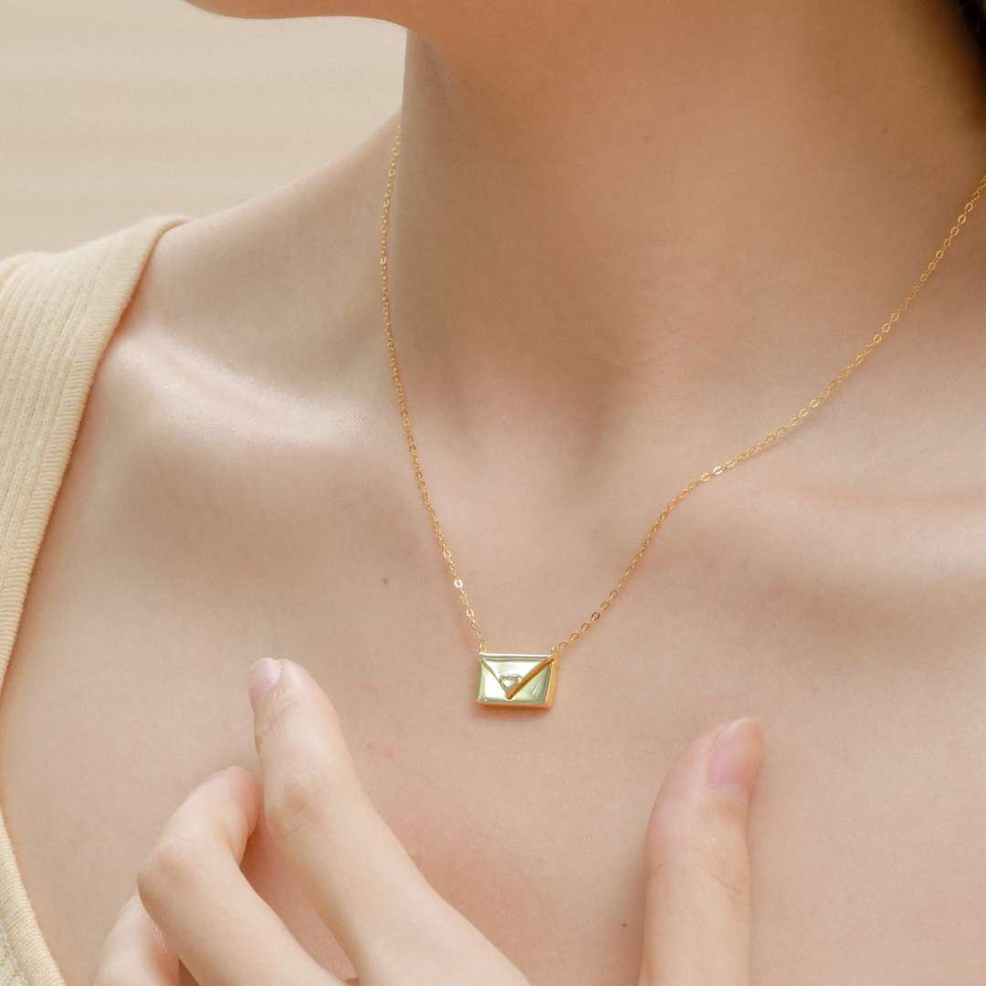 [Oramore Jewelry]Envelope Heart Shape Mother's Day Necklace