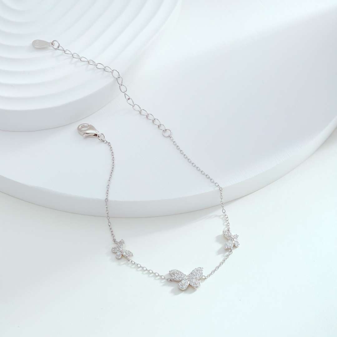 [Oramore Jewelry]Delicate Butterfly Pendant Bracelet