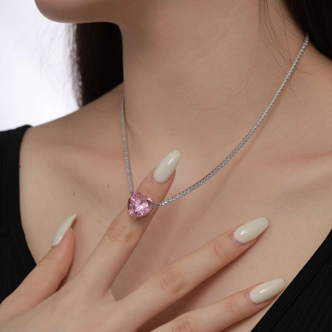 [Oramore Jewelry]8.0 Carat Versatile Colorful Sweet Heart-Shaped Tennis Necklace