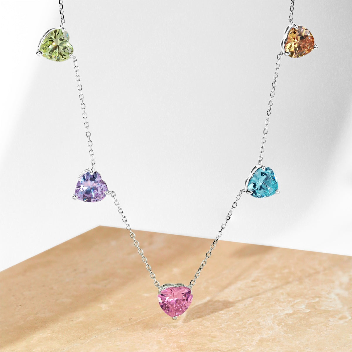 [Oramore Jewelry]Sparkling Colorful Heart Cut Necklace
