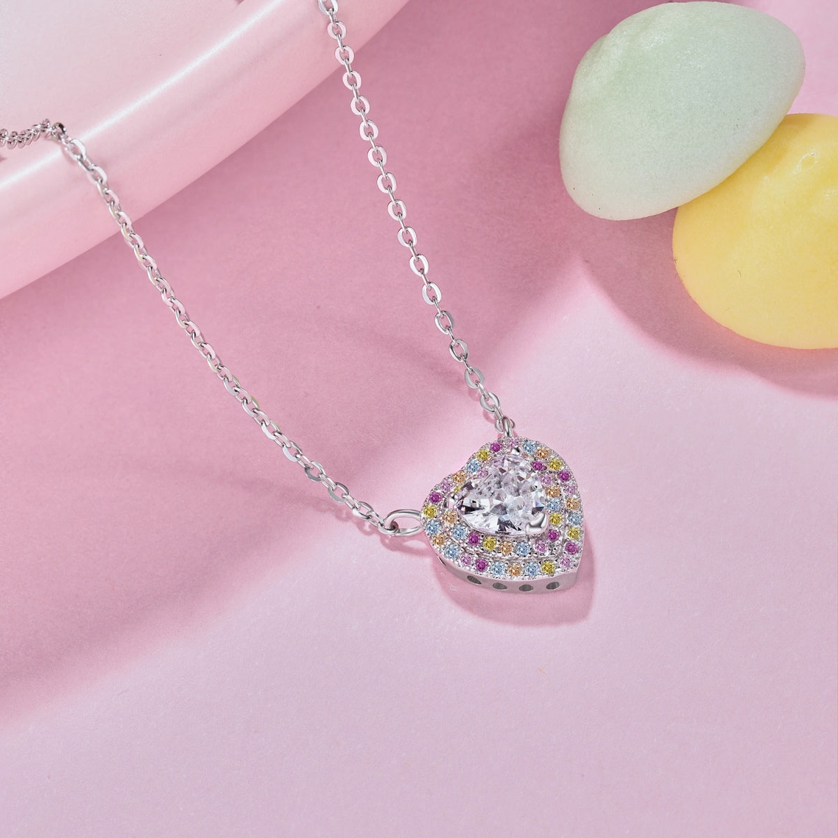 [Oramore Jewelry]Exquisite Heart Shape Necklace