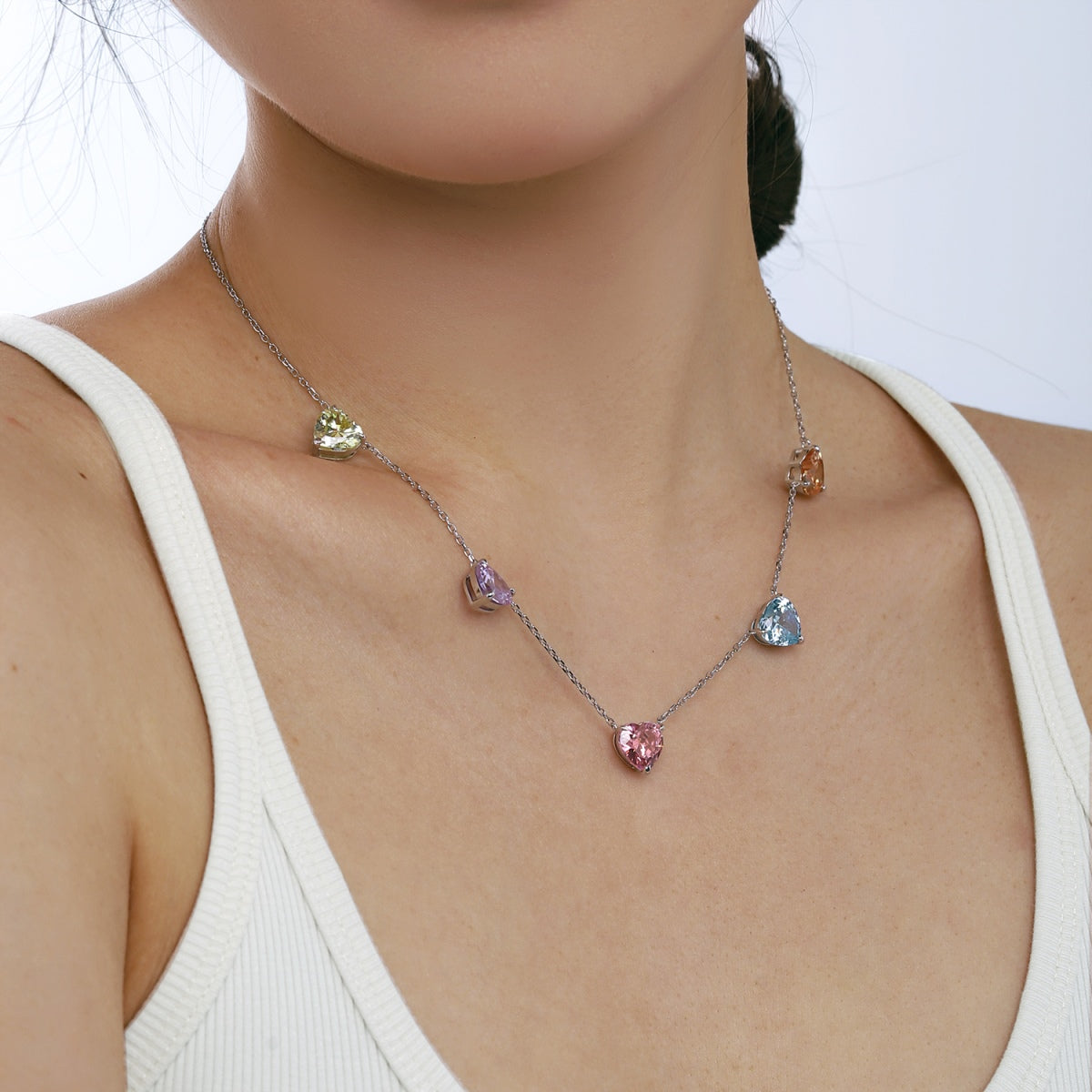 [Oramore Jewelry]Sparkling Colorful Heart Cut Necklace