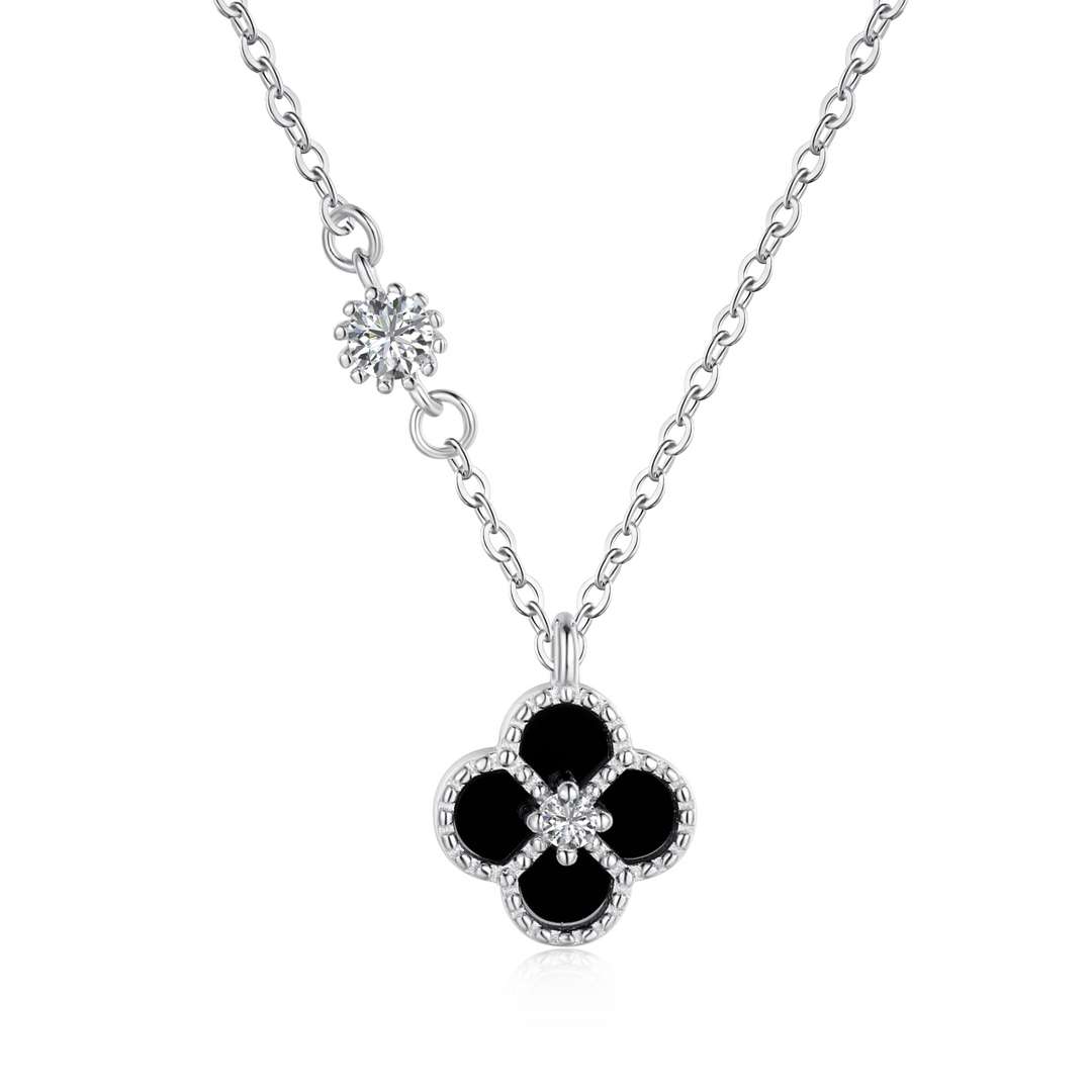 [Oramore Jewelry]Delicate Flower Shape Necklace
