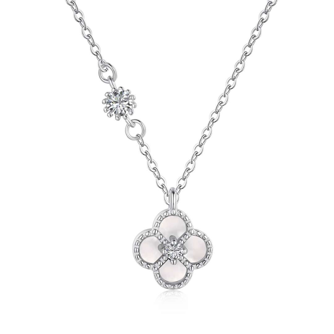 [Oramore Jewelry]Delicate Flower Shape Necklace