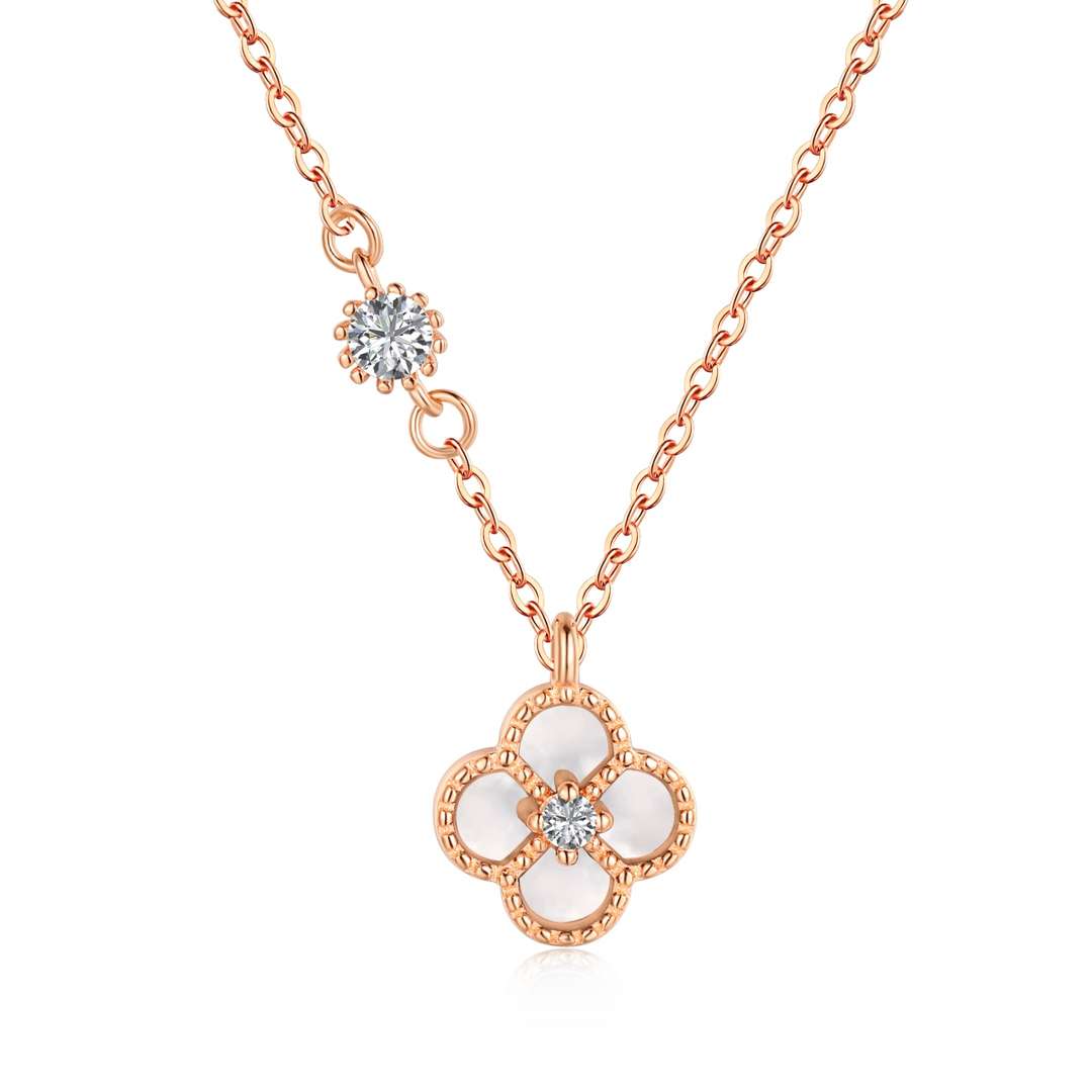 [Oramore Jewelry]Delicate Flower Shape Necklace