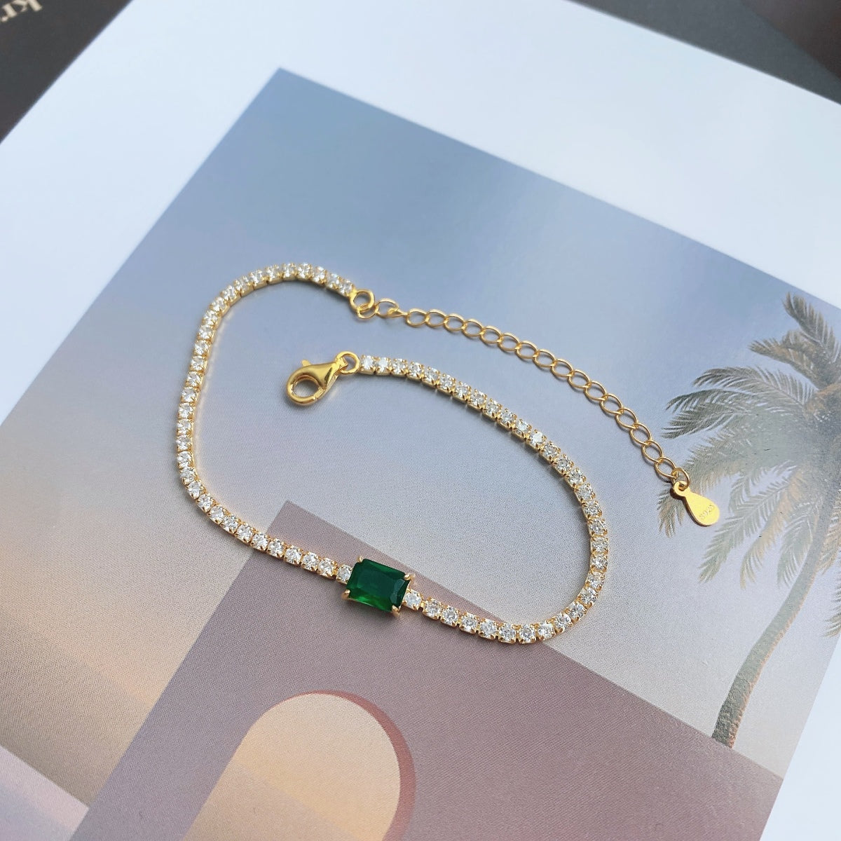 [Oramore Jewelry]1.0 Carat Unique Emerald Cut Banquet Bracelet