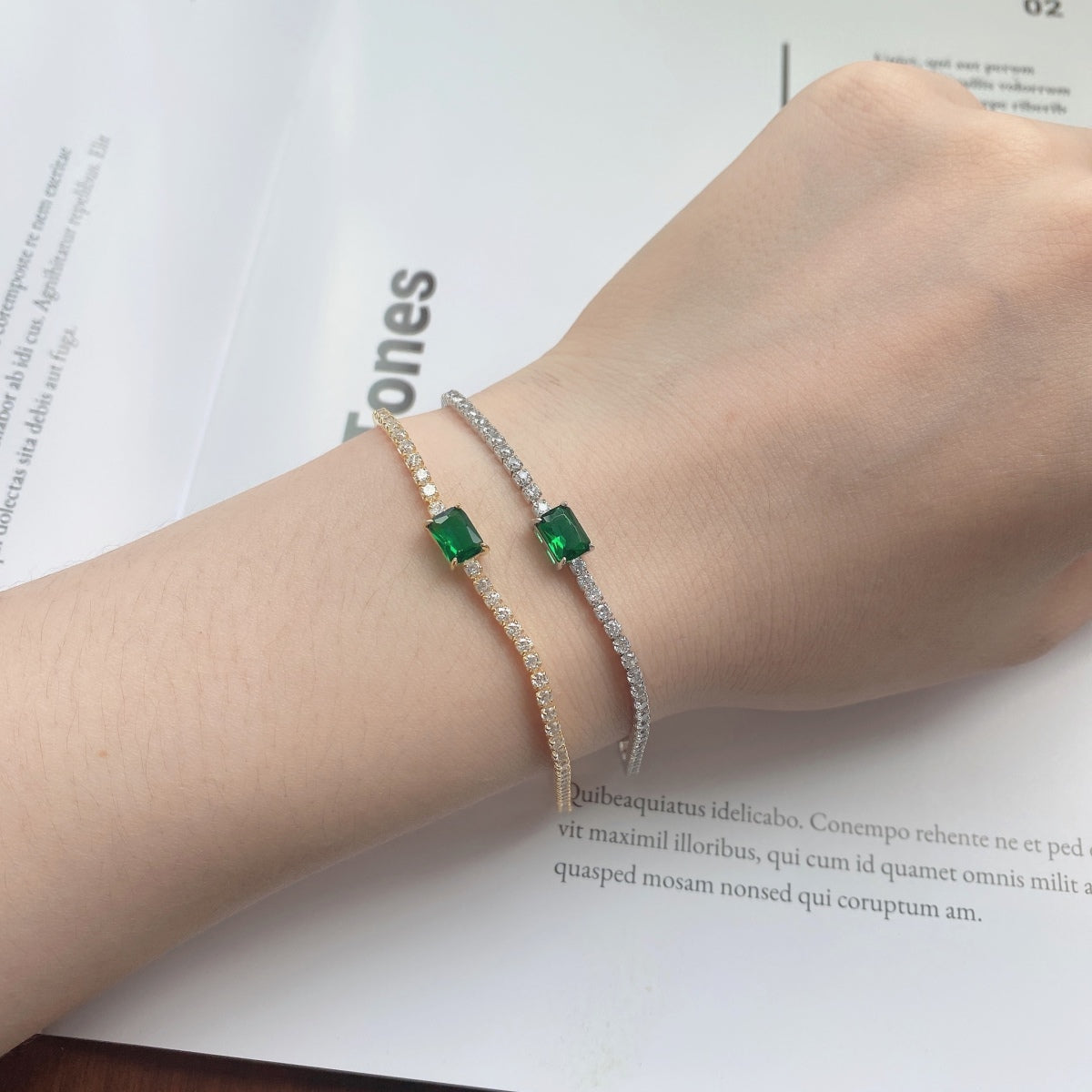 [Oramore Jewelry]1.0 Carat Unique Emerald Cut Banquet Bracelet