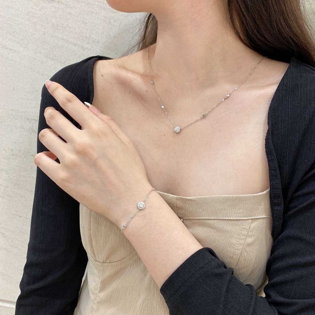 [Oramore Jewelry]Dazzling Round Cut Shape Bracelet
