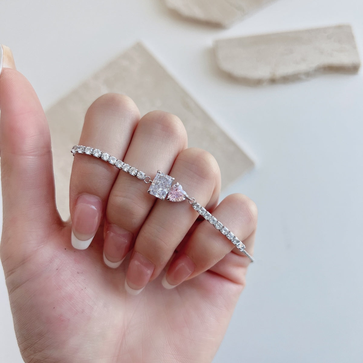 [Oramore Jewelry]Dazzling Unique Multi Shape Lover Bracelet