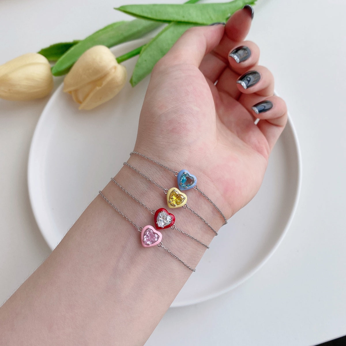 [Oramore Jewelry]Sparkling Romantic Heart Shape Lover Bracelet