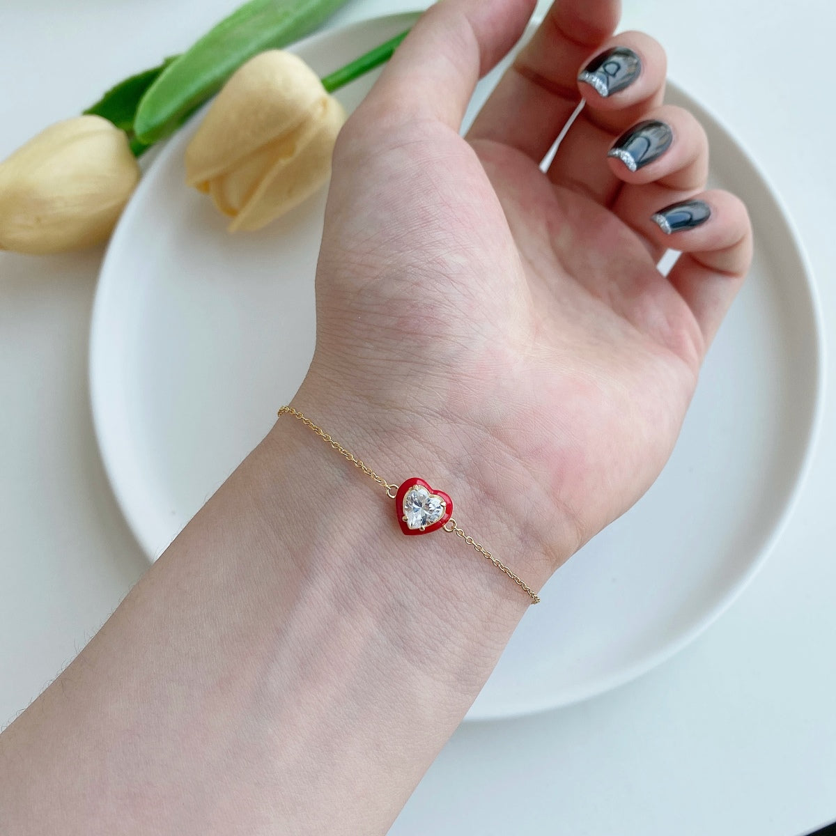 [Oramore Jewelry]Sparkling Romantic Heart Shape Lover Bracelet
