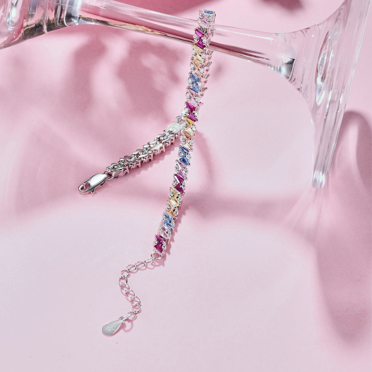 [Oramore Jewelry]Ornate Sparkling Multi Cut Party Bracelet