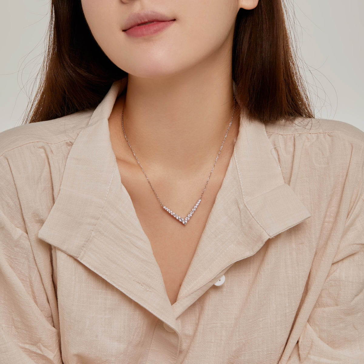 [Oramore Jewelry]Ornate Round Cut Necklace
