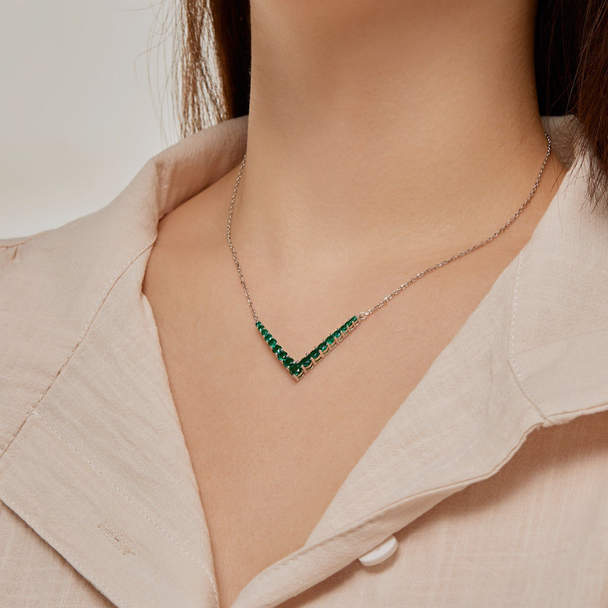 [Oramore Jewelry]Ornate Round Cut Necklace