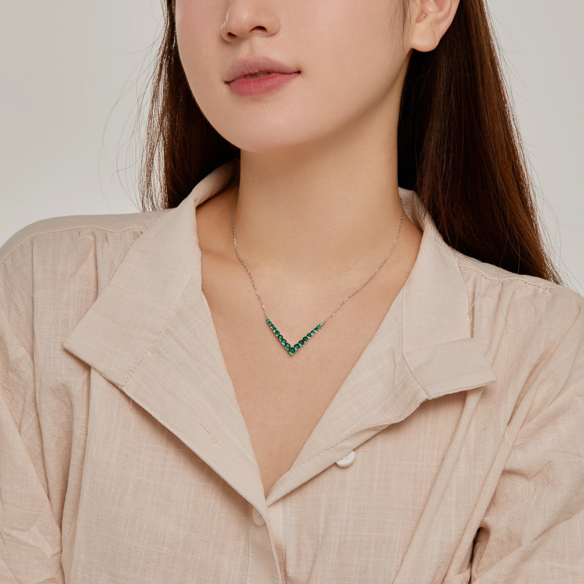 [Oramore Jewelry]Ornate Round Cut Necklace
