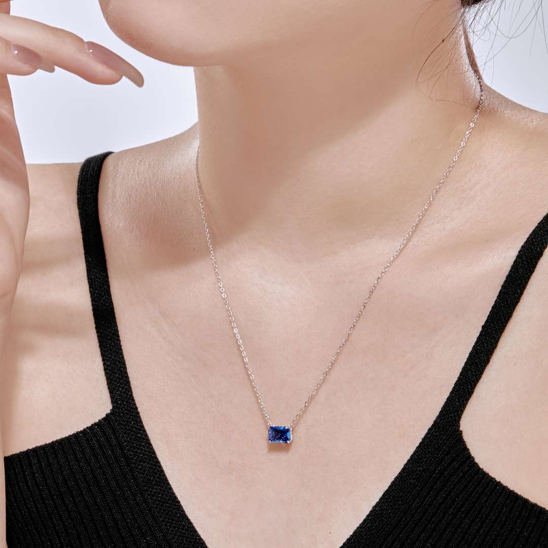 [Oramore Jewelry]Luxurious Square Shape Colorful Necalack