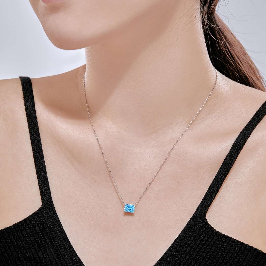 [Oramore Jewelry]Luxurious Square Shape Colorful Necalack