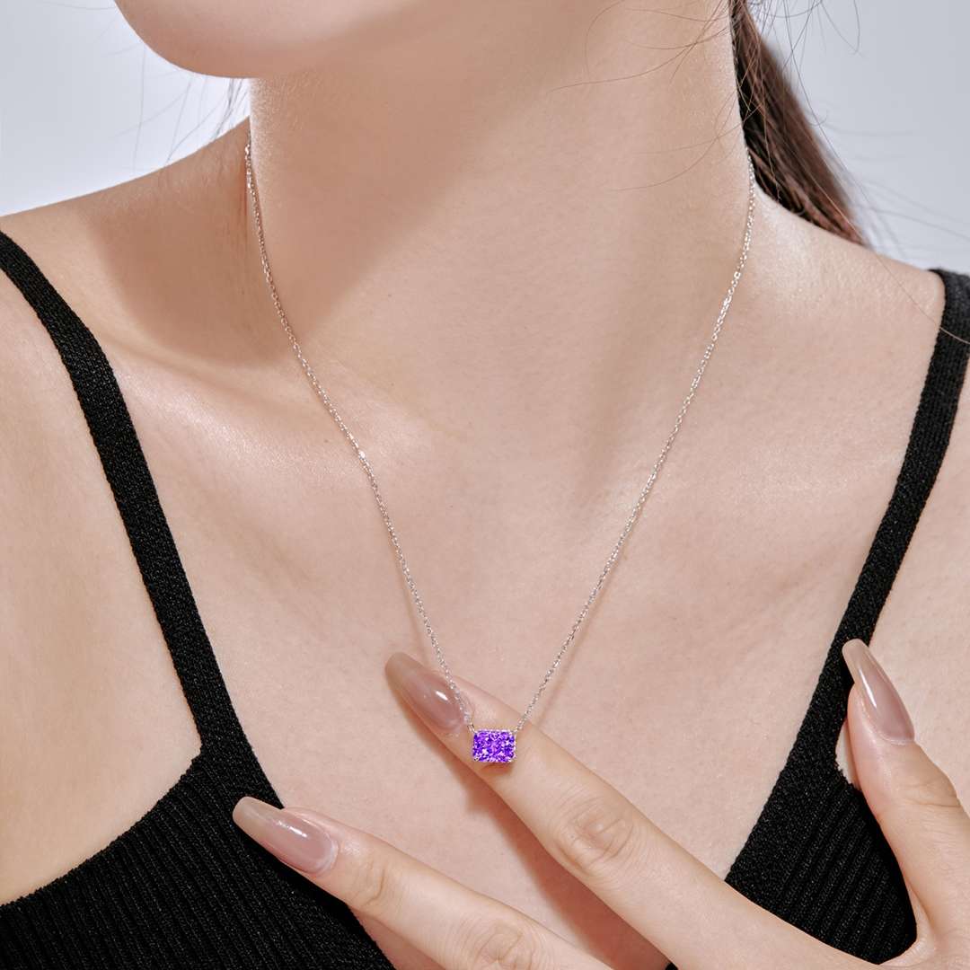 [Oramore Jewelry]Luxurious Square Shape Colorful Necalack