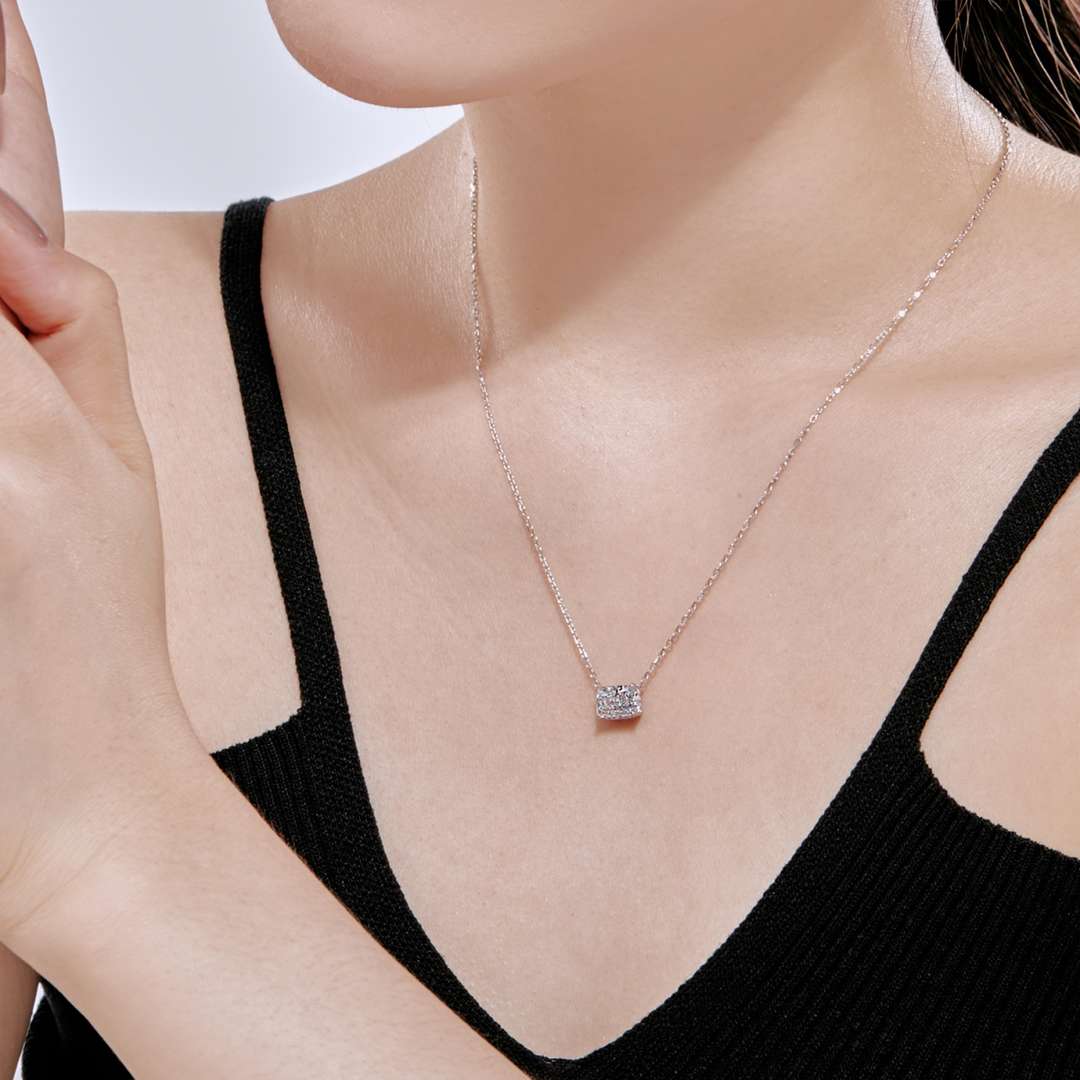 [Oramore Jewelry]Luxurious Square Shape Colorful Necalack