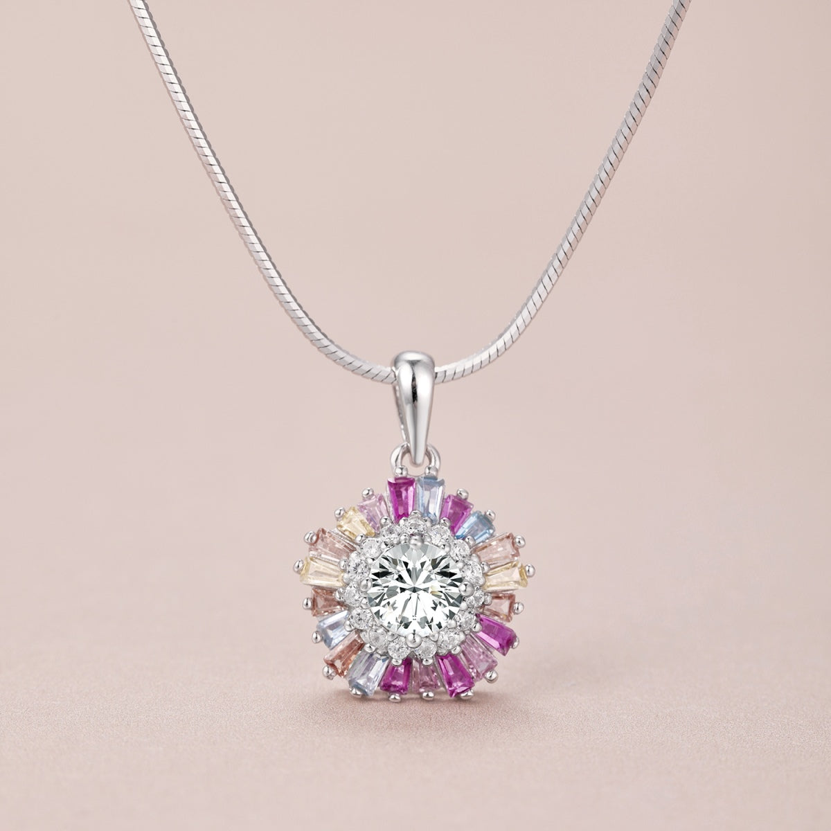 [Oramore Jewelry]Charming Flower Colorful Necklace