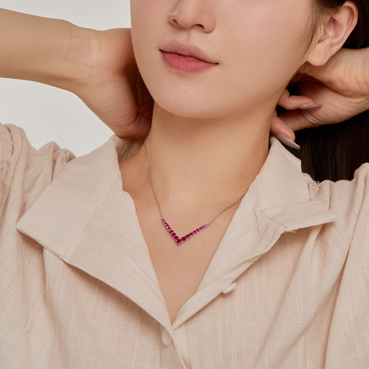 [Oramore Jewelry]Ornate Round Cut Necklace