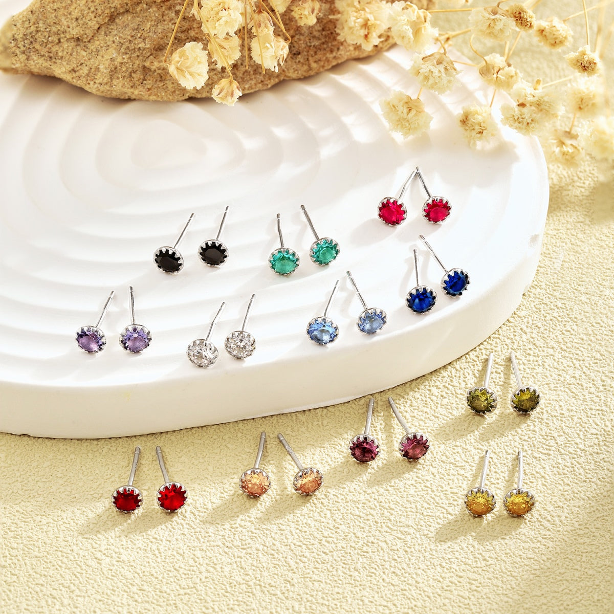 [Oramore Jewelry]Sparkling Colorful Round Shape Earrings