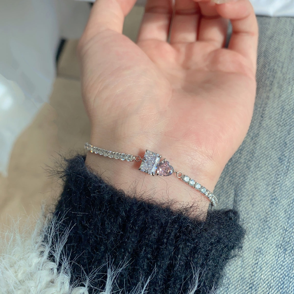 [Oramore Jewelry]Dazzling Unique Multi Shape Lover Bracelet