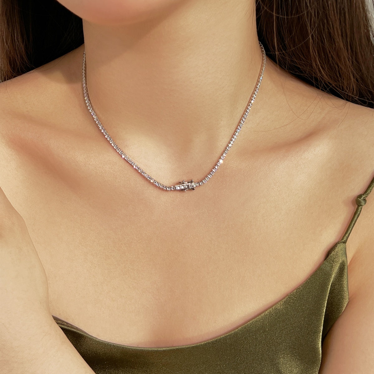 [Oramore Jewelry]Delicate Round Shape Tennis Necklace