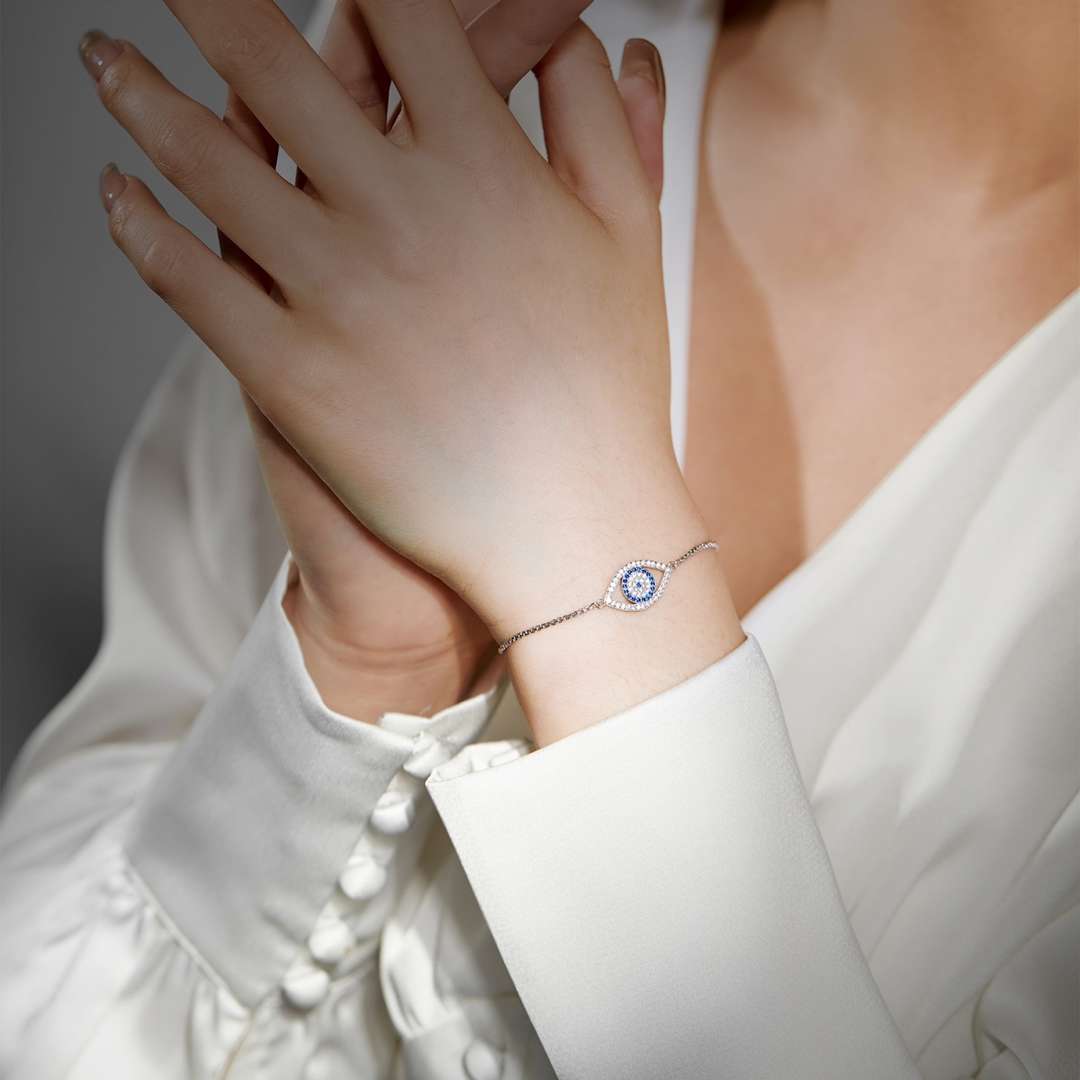 [Oramore Jewelry]Dazzling Eye Shape Necklace