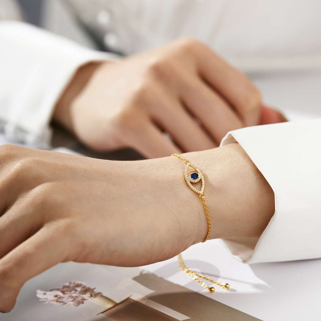 [Oramore Jewelry]Devil's Eye Hollow Design Bracelet