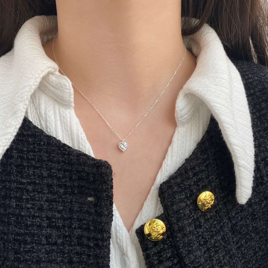 [Oramore Jewelry]Ornate Heart Shape Necklace
