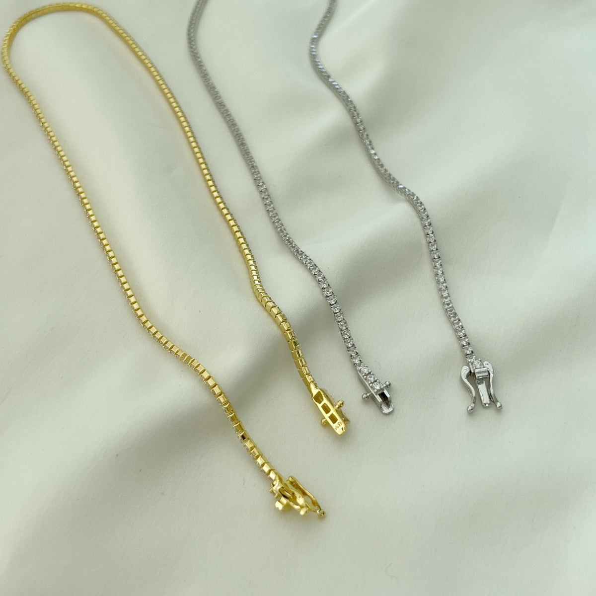 [Oramore Jewelry]Delicate Round Shape Tennis Necklace