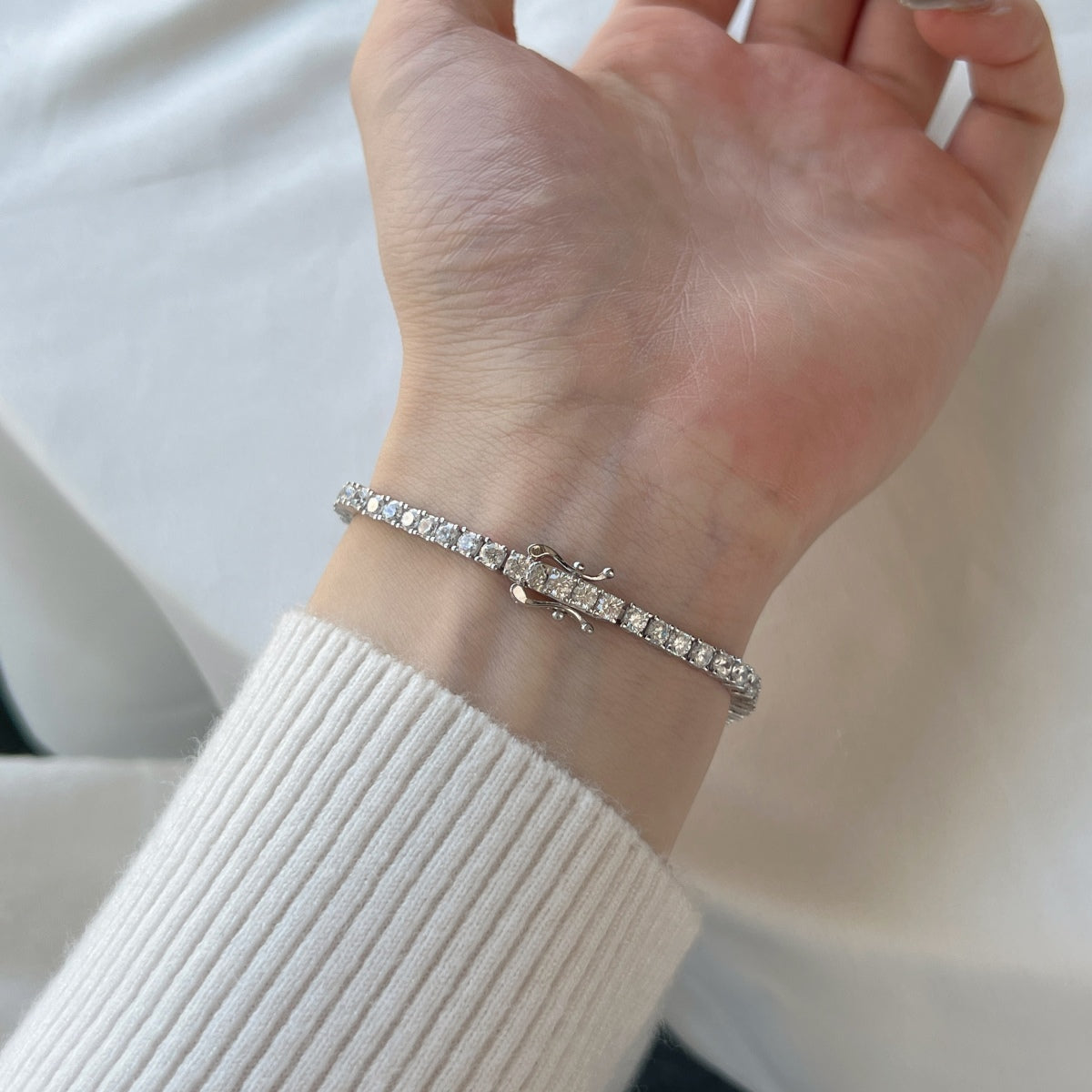 [Oramore Jewelry]Dainty Charming Round Cut Tennis Bracelet