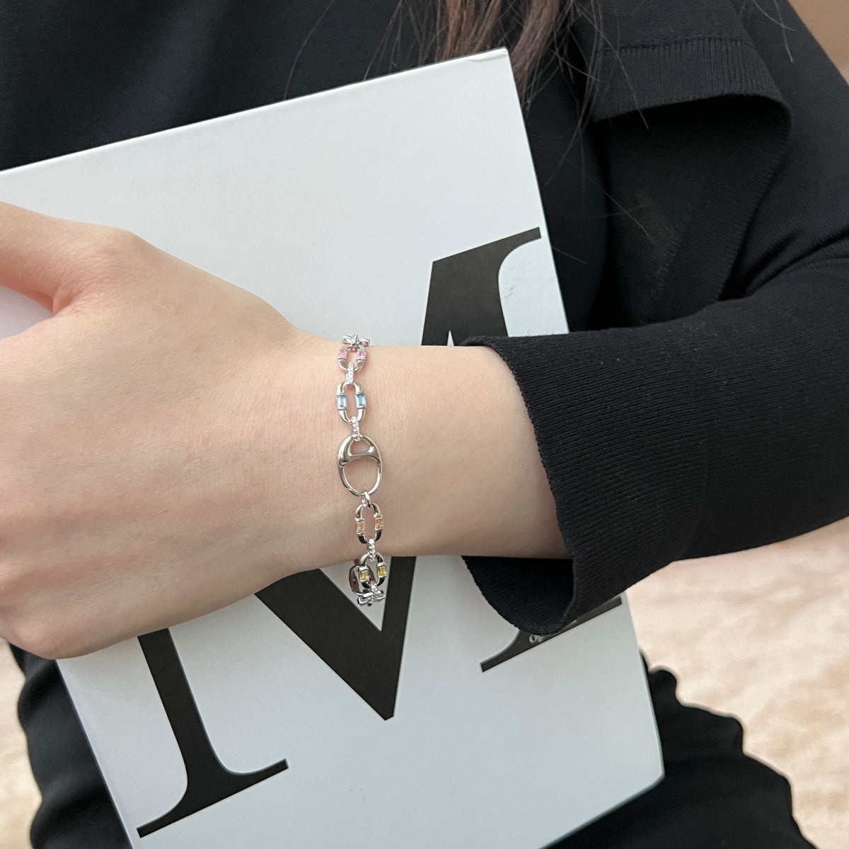 [Oramore Jewelry]Dazzling Colorful Daily Bracelet