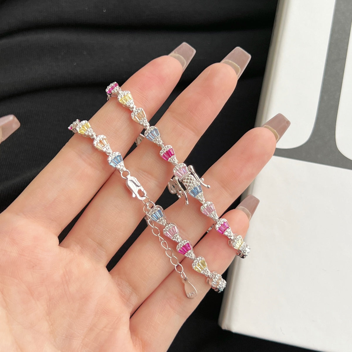 [Oramore Jewelry]Radiant Water Drop Shape Daily Bracelet