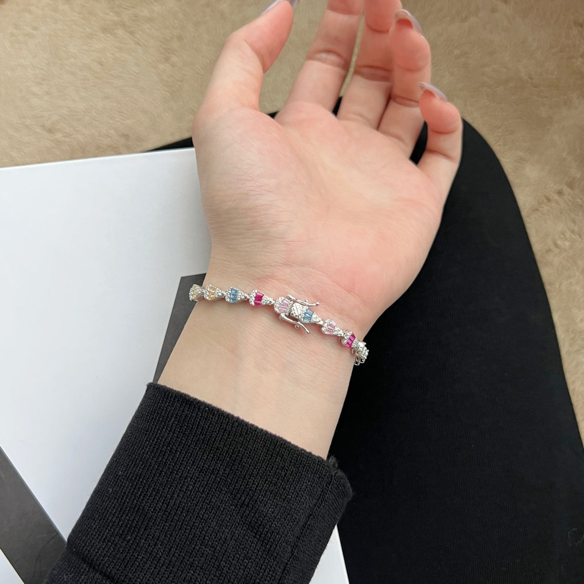 [Oramore Jewelry]Radiant Water Drop Shape Daily Bracelet