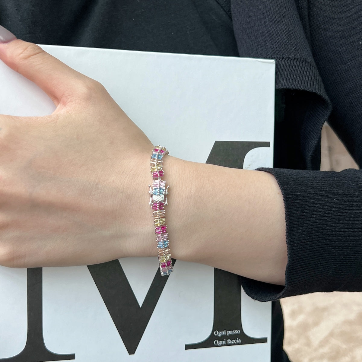 [Oramore Jewelry]Sparkling Exquisite Multi Cut Party Bracelet
