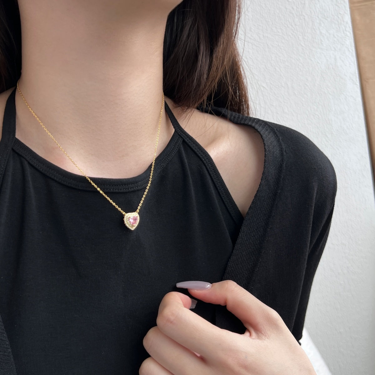 [Oramore Jewelry]Exquisite Heart Shape Necklace