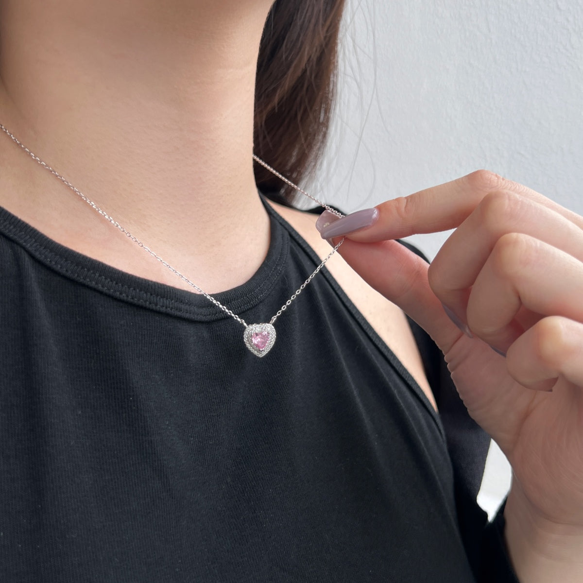 [Oramore Jewelry]Exquisite Heart Shape Necklace