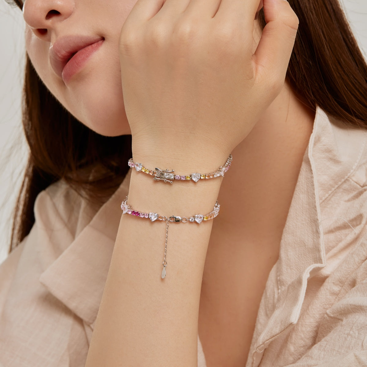 [Oramore Jewelry]Romantic Heart Shape Round Cut Lover Bracelet