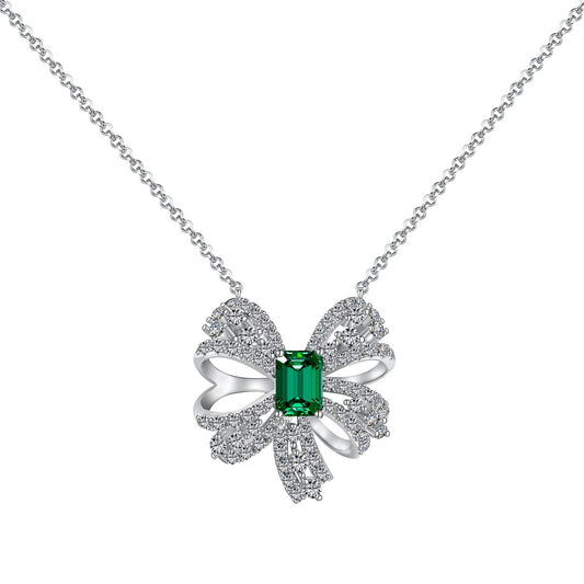 [Oramore Jewelry]Luxurious Flower Shape Emerald Cut Necklace