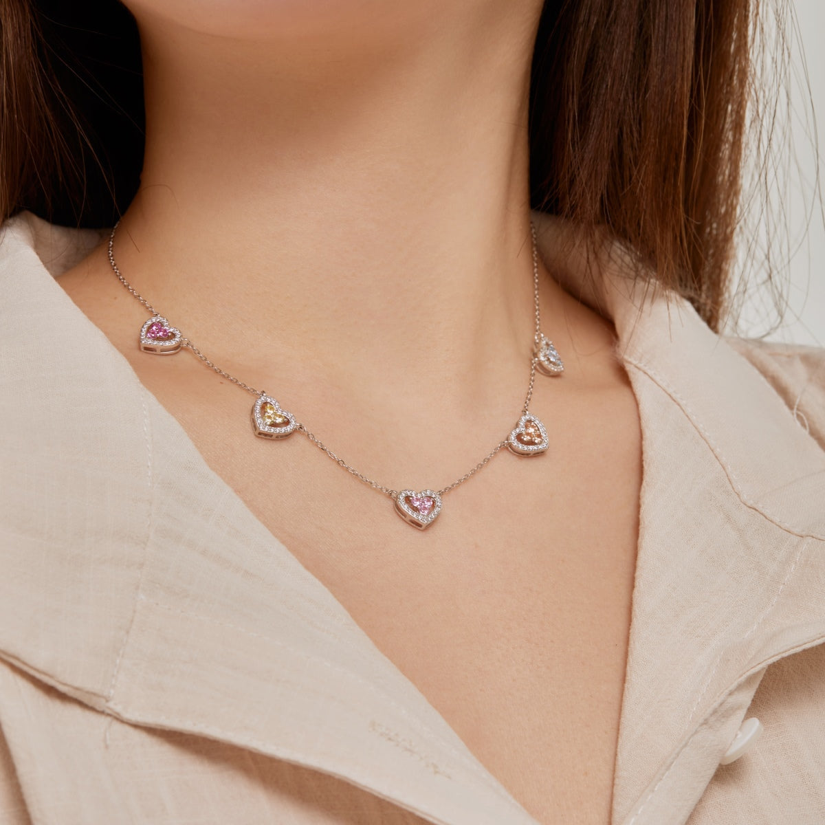 [Oramore Jewelry]Sparkling Five Heart Necklace